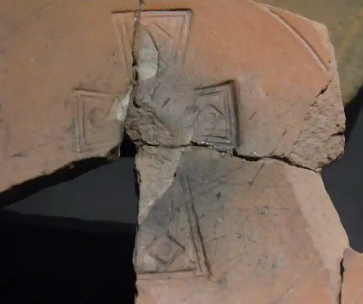 Cross with diamonds inside